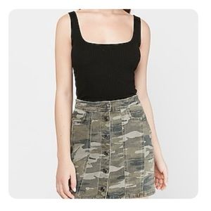 Like New Express Camo Button Front Jean skirt